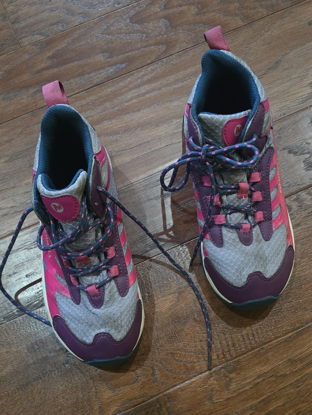 Girl's Pink & Purple Lace-Up Trail Sneakers